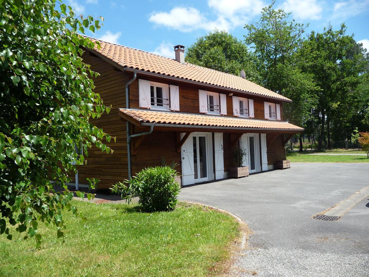 Bed and Breakfast La Grange Du Born Sainte-Eulalie-en-Born Экстерьер фото